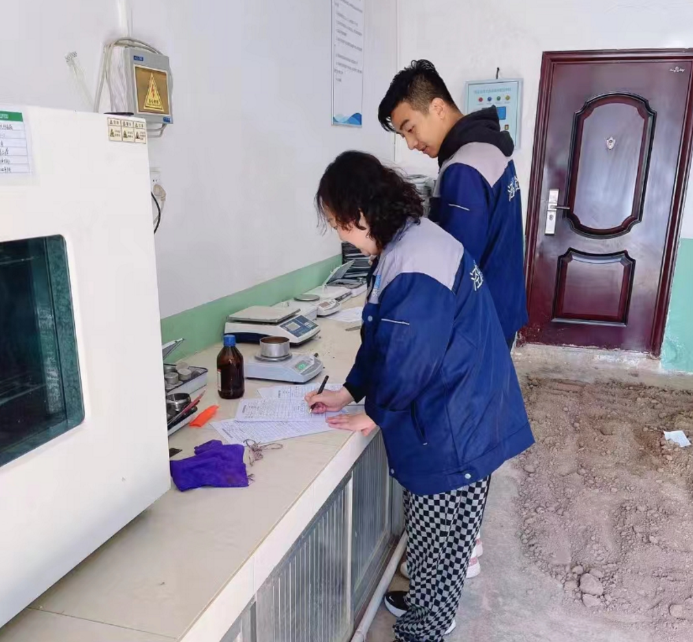 市產(chǎn)投集團(tuán)涇東設(shè)計公司參與2022年全市水利工程質(zhì)量抽檢(圖4) 市產(chǎn)投集團(tuán)涇東設(shè)計公司參與2022年全市水利工程質(zhì)量抽檢(圖4)