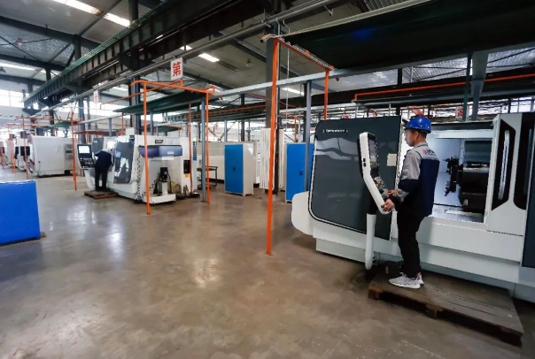 市產(chǎn)投集團(tuán)裝備制造企業(yè)上半年產(chǎn)銷(xiāo)兩旺(圖2) 市產(chǎn)投集團(tuán)裝備制造企業(yè)上半年產(chǎn)銷(xiāo)兩旺(圖2)