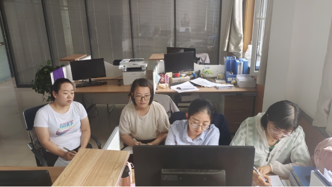 市產(chǎn)投集團(tuán)財(cái)務(wù)管理部組織開展員工專業(yè)知識培訓(xùn)(圖1) 市產(chǎn)投集團(tuán)財(cái)務(wù)管理部組織開展員工專業(yè)知識培訓(xùn)(圖1)