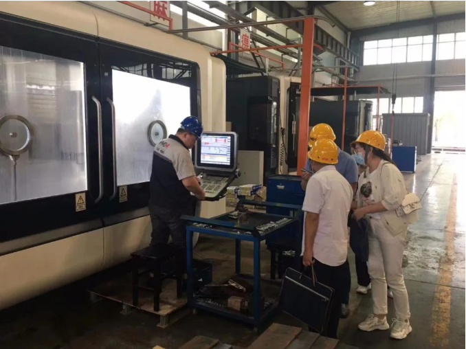 市產(chǎn)投集團百名員工下一線真磨礪練本領(lǐng)(圖2) 市產(chǎn)投集團百名員工下一線真磨礪練本領(lǐng)(圖2)